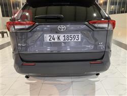 تۆیۆتا ڕاڤ 4